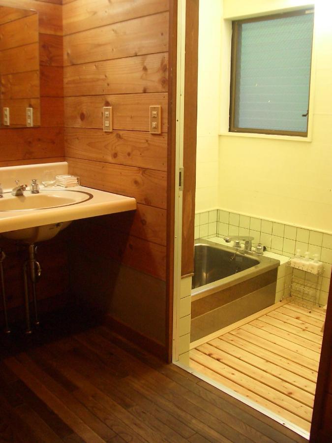 Shikitei Hotell Fujiyoshida Exteriör bild