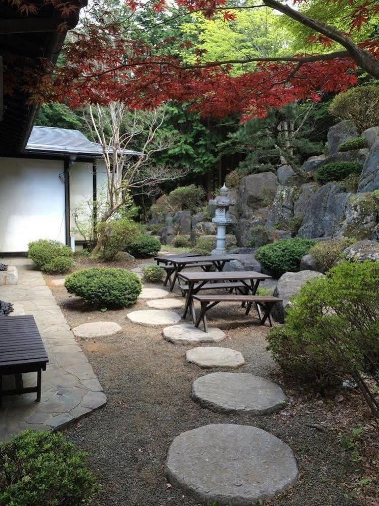 Shikitei Hotell Fujiyoshida Exteriör bild
